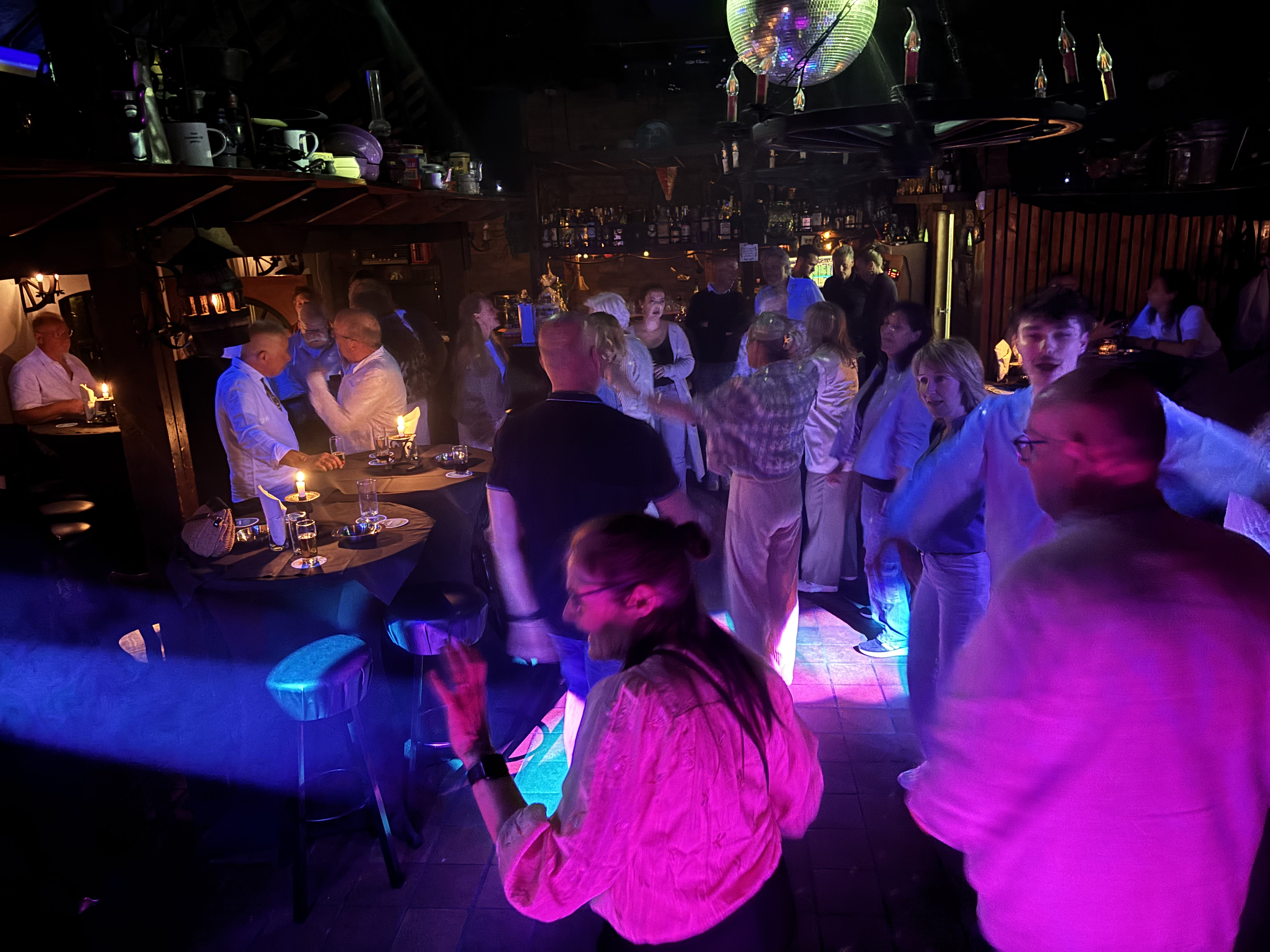 Dansvloer tijdens een bedrijfsfeest